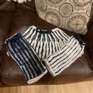 Sheleg (שלג) Oversized Collar & Fingerless Mitts